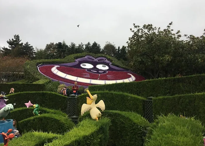 F&b's Garden 10 Min Disneyland Paris